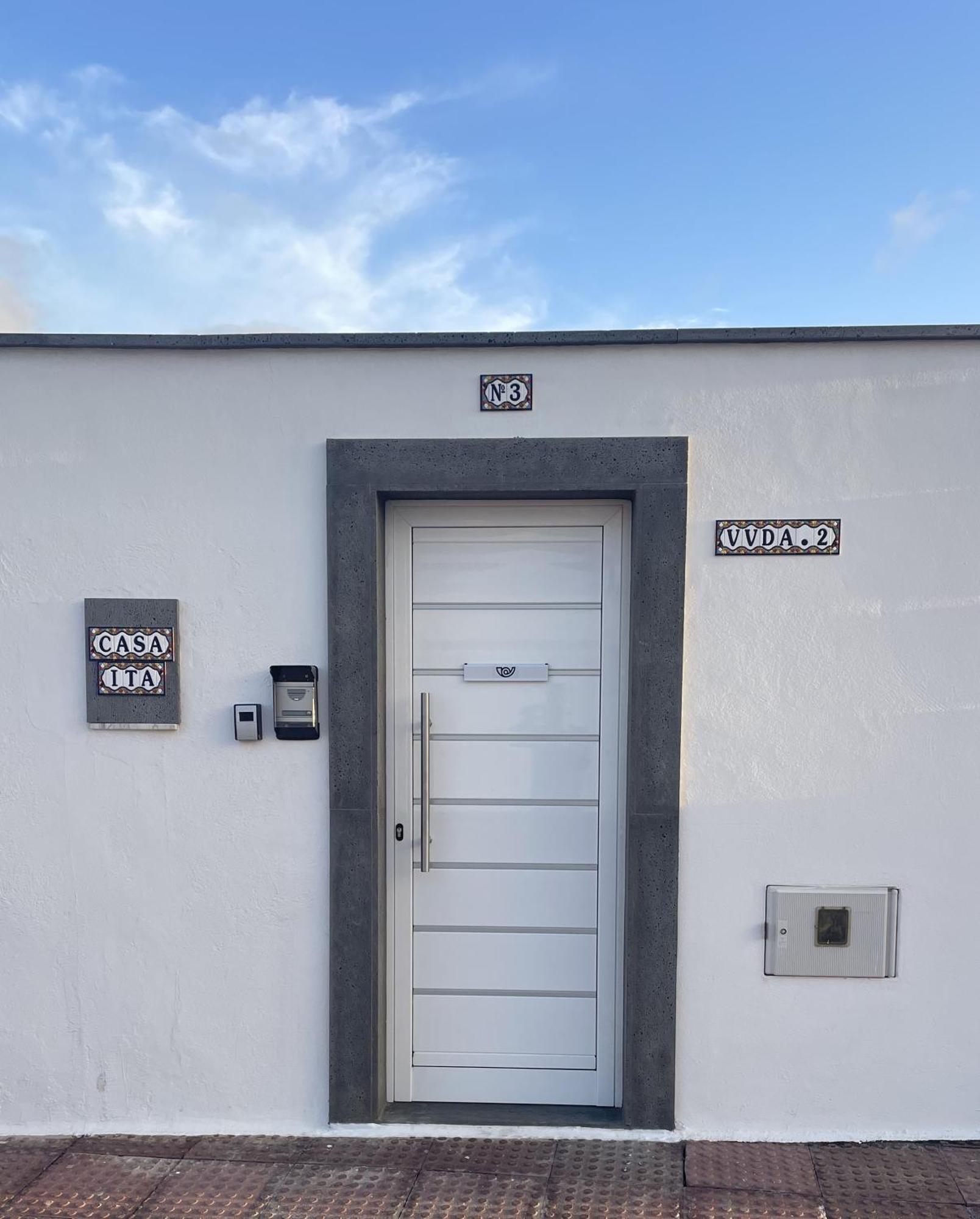 Casa Ita Villa Tías Екстериор снимка